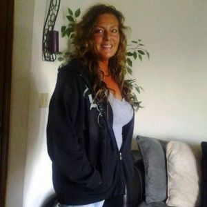 Meet your Posher, Kara